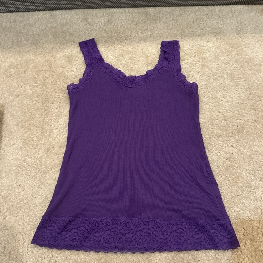 Uniqlo Purple Lace Trim Tank Top